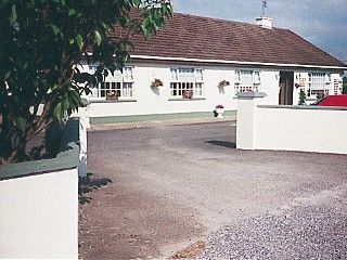 Brookville House 恩尼斯 外观 照片
